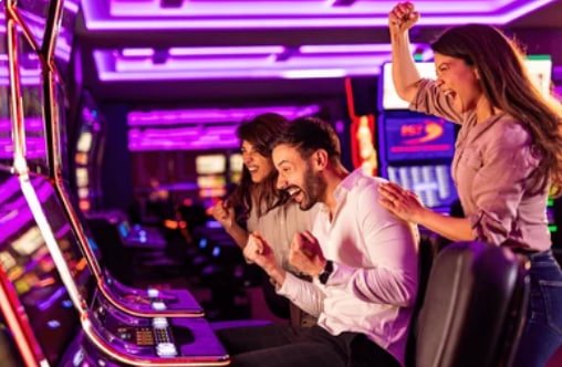 365myanmar Sportsbook တွင် Football Live Betting ကစားနေသောမြင်ကွင်း